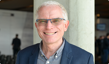 Denis PELÉ Président du comité des régions