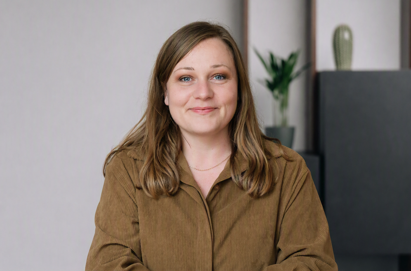 Laura TUPINIER Directrice